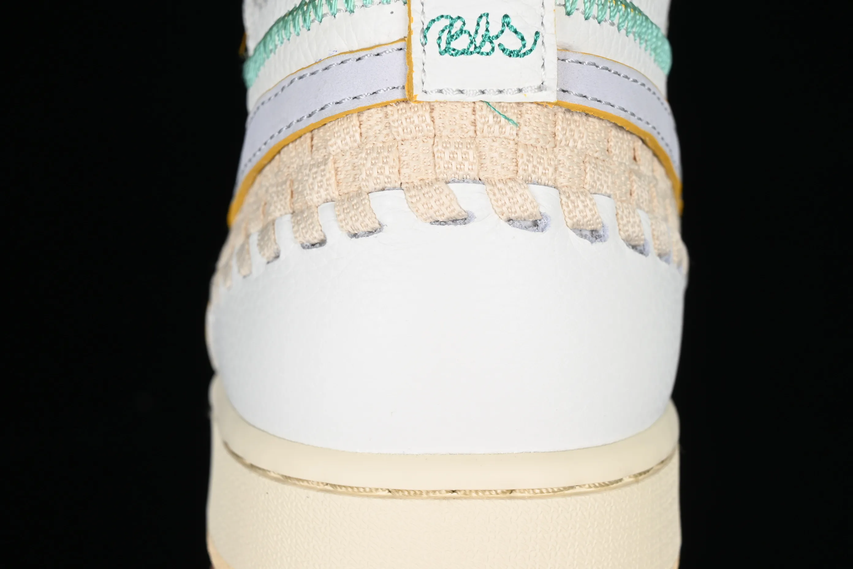 All categories Air Jordan Jordan series basketball shoes Air Jordan 1 High foreign trade version Union x Air Jordan 1 High OG "Woven" AJ1 Joe 1 joint model woven high-top basketball shoes FD2565-100